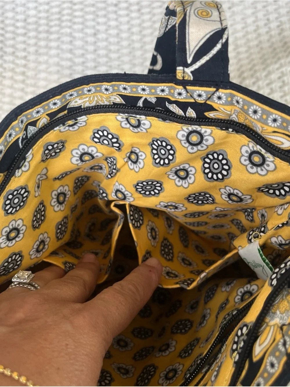 Vtg Vera Bradley Yellow Bird Floral Paisley Retired Pattern Bag Tote Quilted